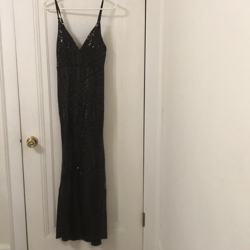 Long black dress